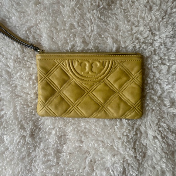 Tory Burch Mustard Quilted Wristlet - Picture 1 of 5